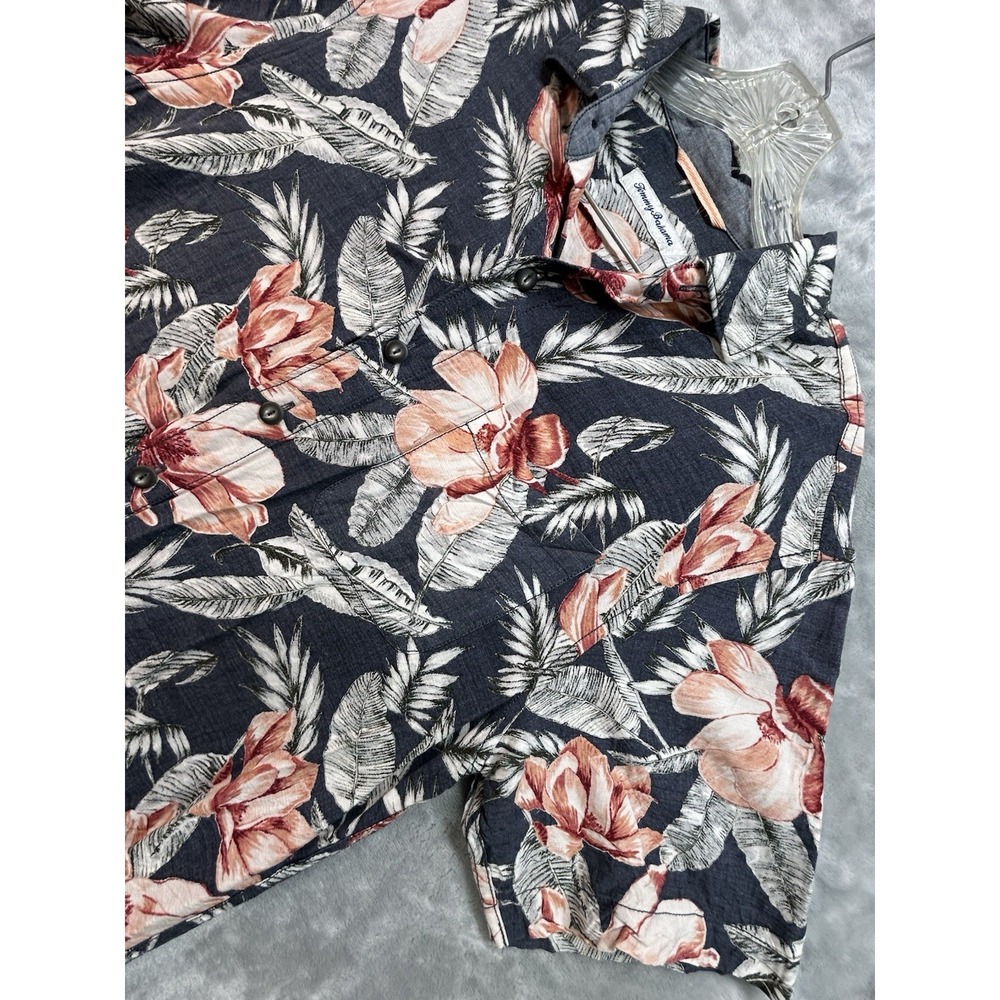 Tommy Bahama Shirt Mens Small Floral Button Down 100% Lenzig Guy Hawaiian Summer